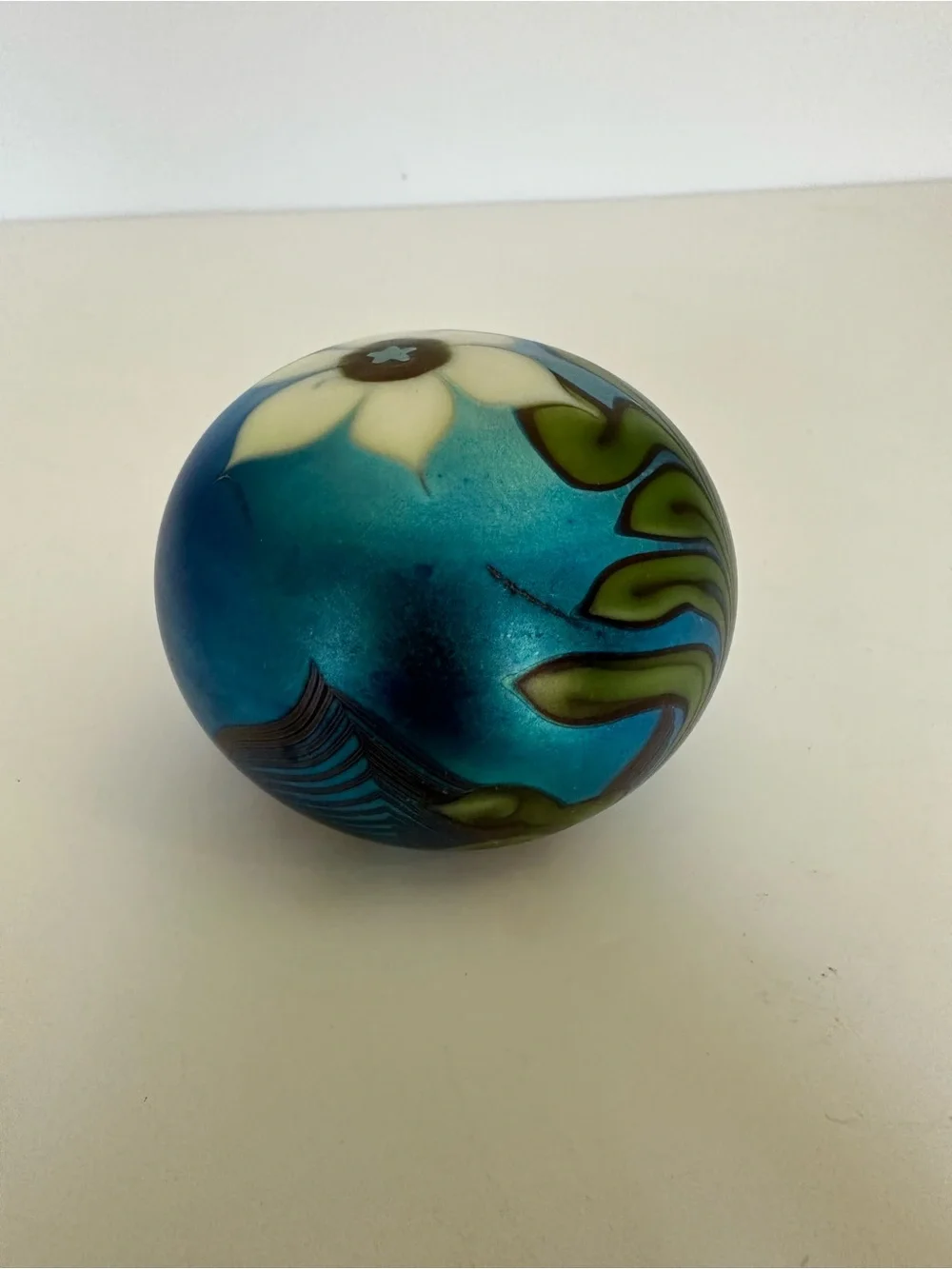 Vintage Orient & Flume Glass Blue & White Flower Iridescent Paperweight-1977